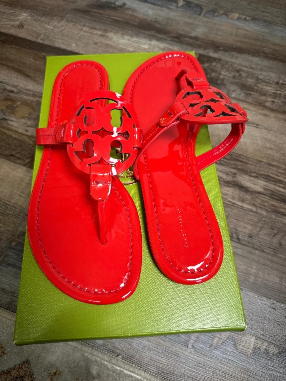 MILLER PATENT SANDAL Blazing Red